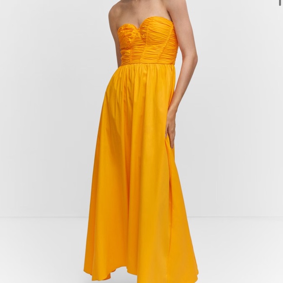 Elegant Strapless Yellow Dress